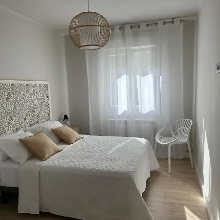 Nordic Home Tudela Exterior photo