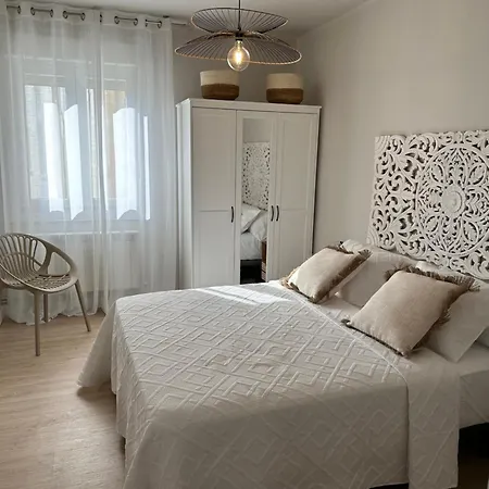 Nordic Home Tudela Exterior photo